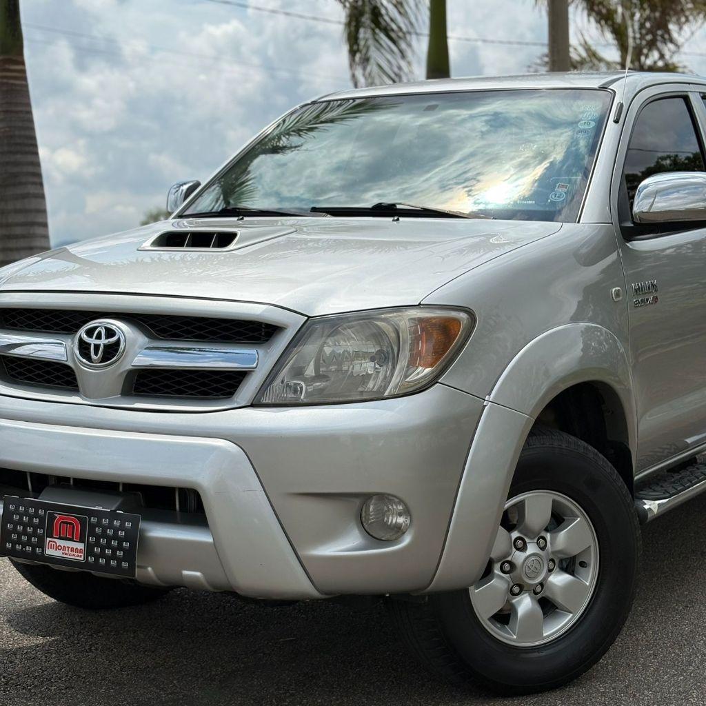 TOYOTA Hilux Caminhonete - Foto