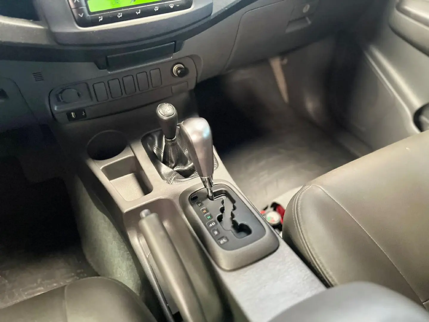 TOYOTA Hilux Caminhonete - Foto