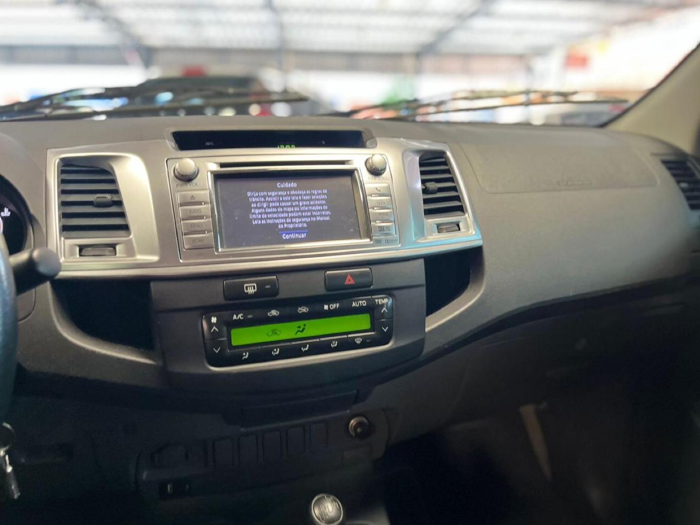 TOYOTA Hilux Caminhonete - Foto