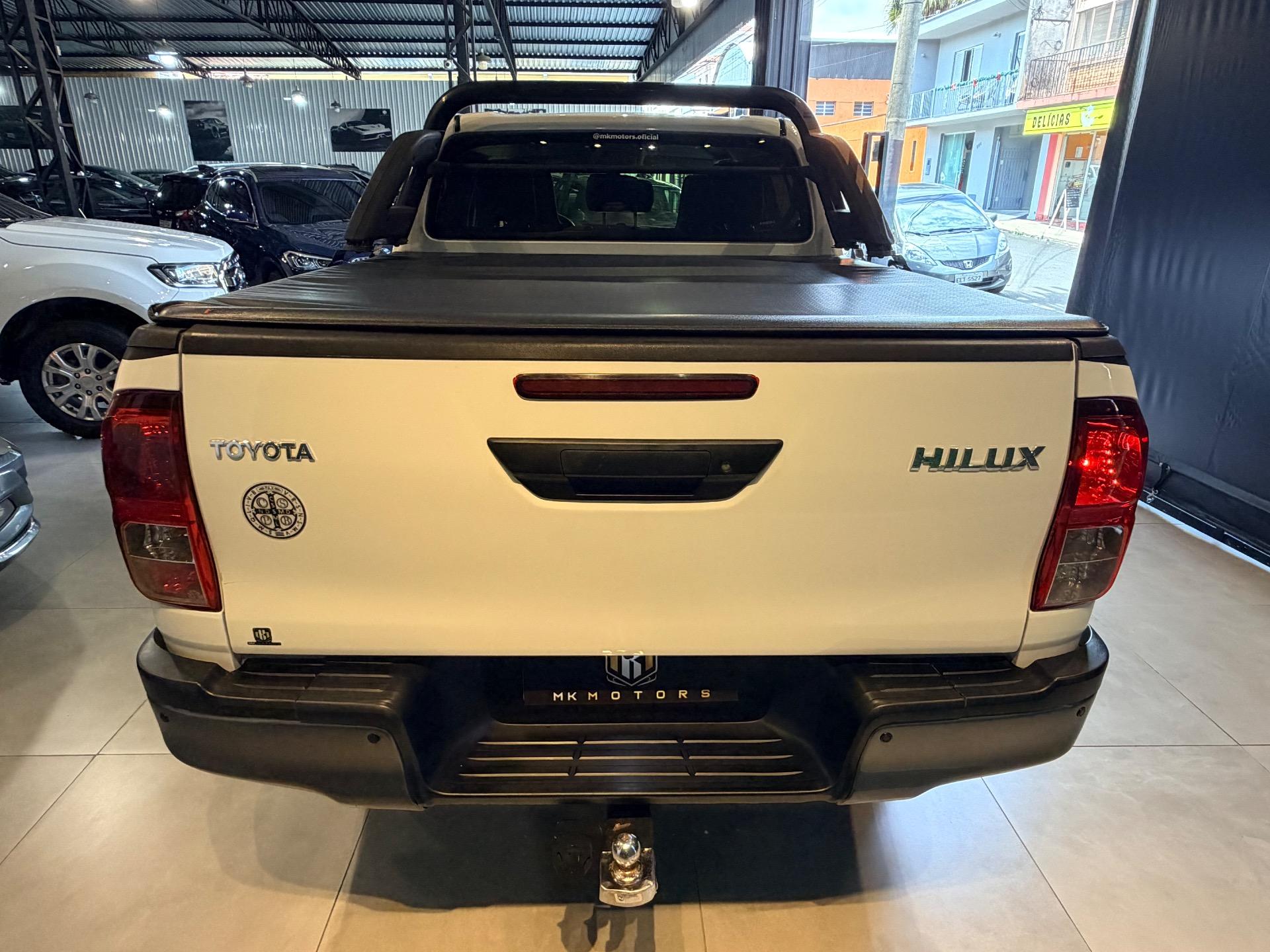 TOYOTA Hilux Caminhonete - Foto