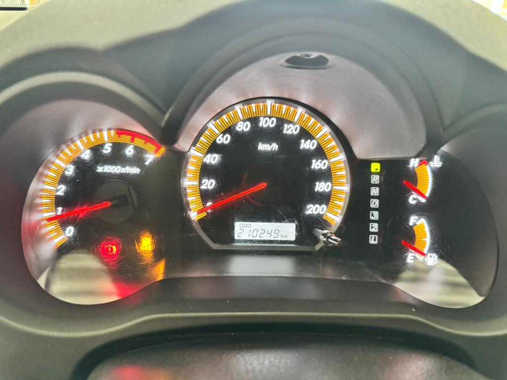 TOYOTA Hilux Caminhonete - Foto