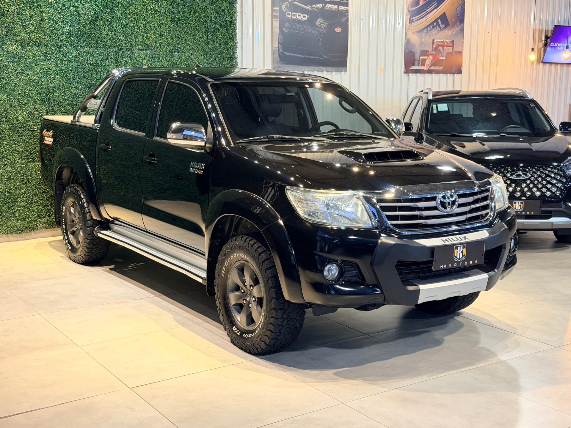 TOYOTA Hilux Caminhonete