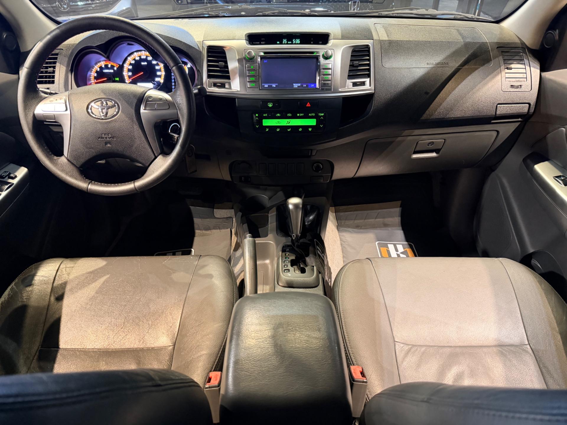 TOYOTA Hilux Caminhonete - Foto