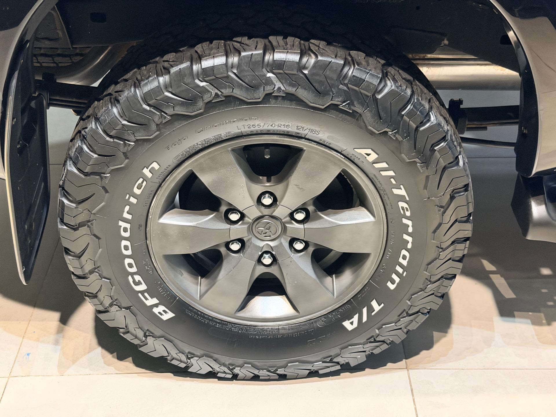 TOYOTA Hilux Caminhonete - Foto
