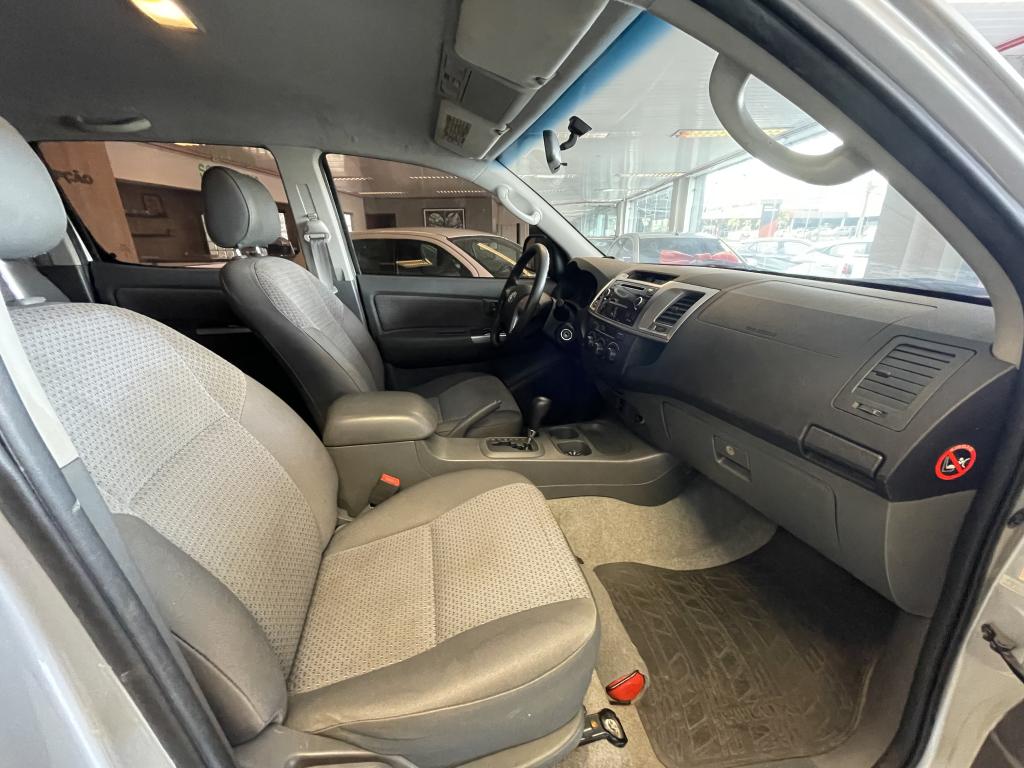 TOYOTA Hilux Caminhonete - Foto
