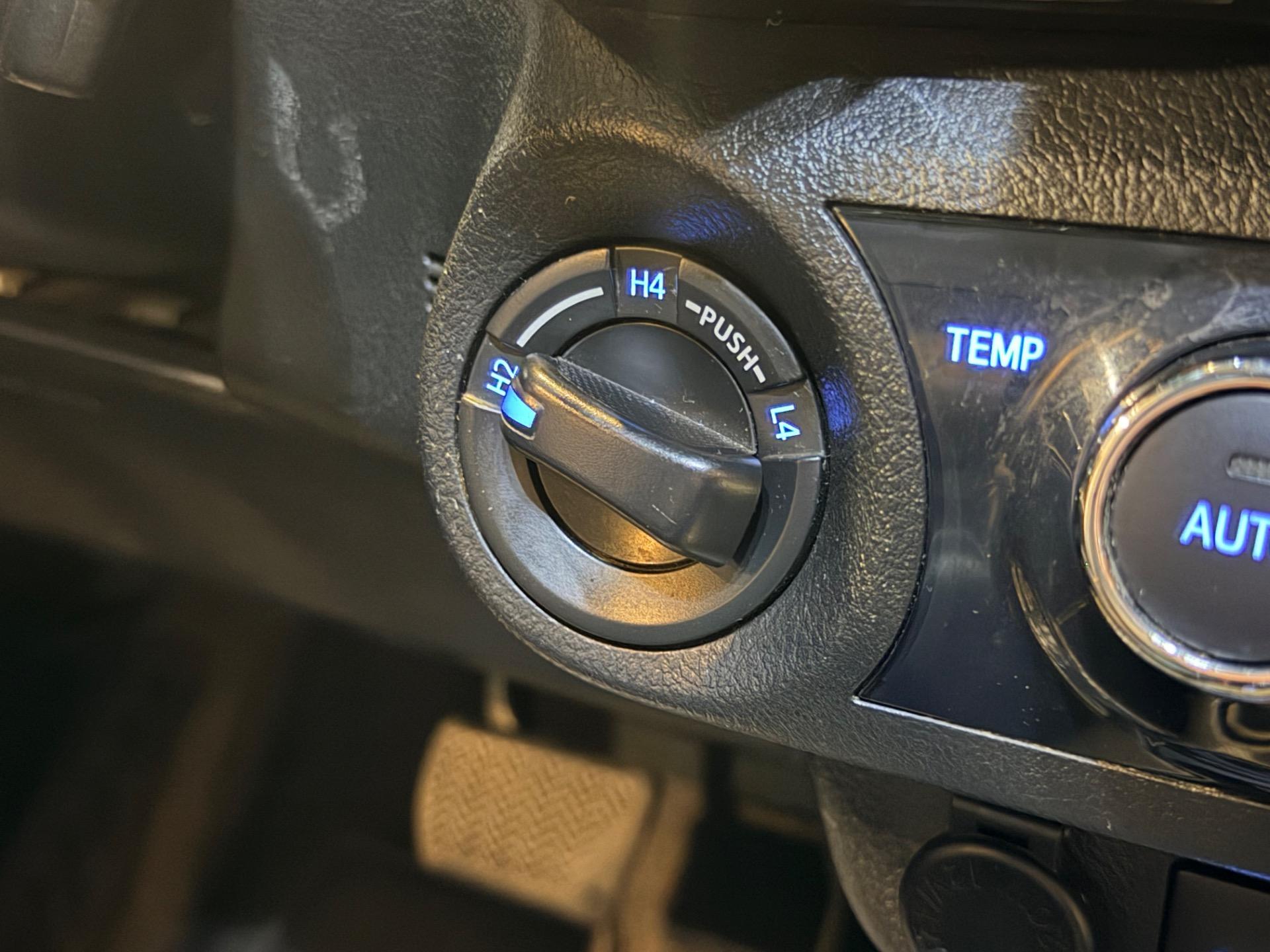 TOYOTA Hilux Caminhonete - Foto