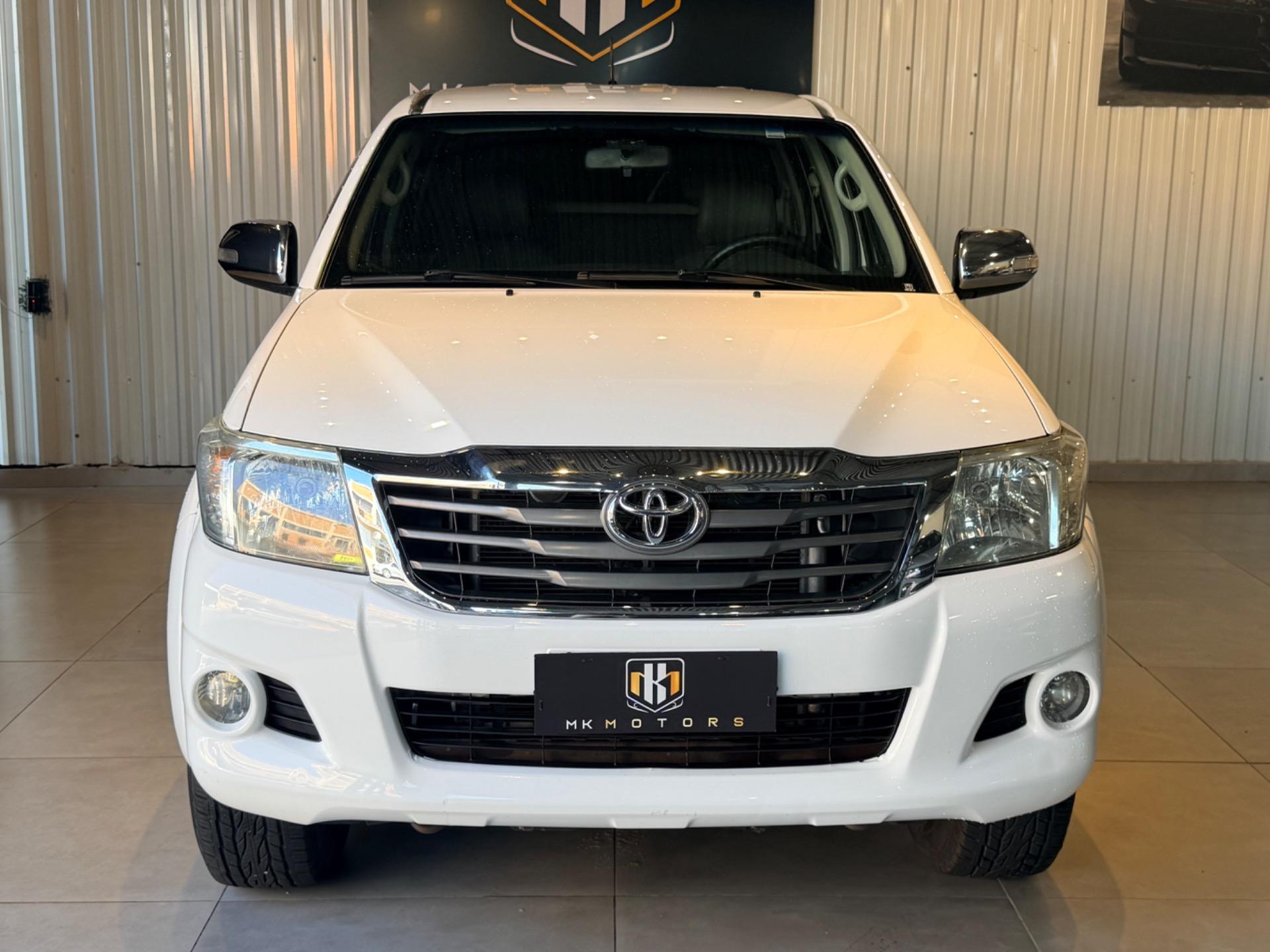 TOYOTA Hilux Caminhonete - Foto