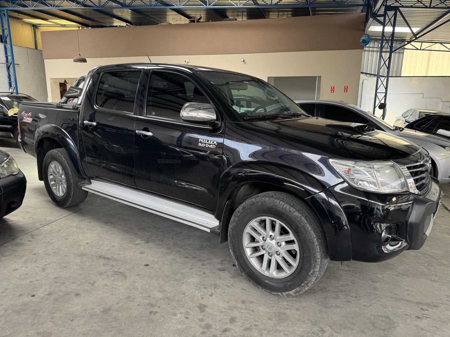TOYOTA Hilux SW4 - Foto