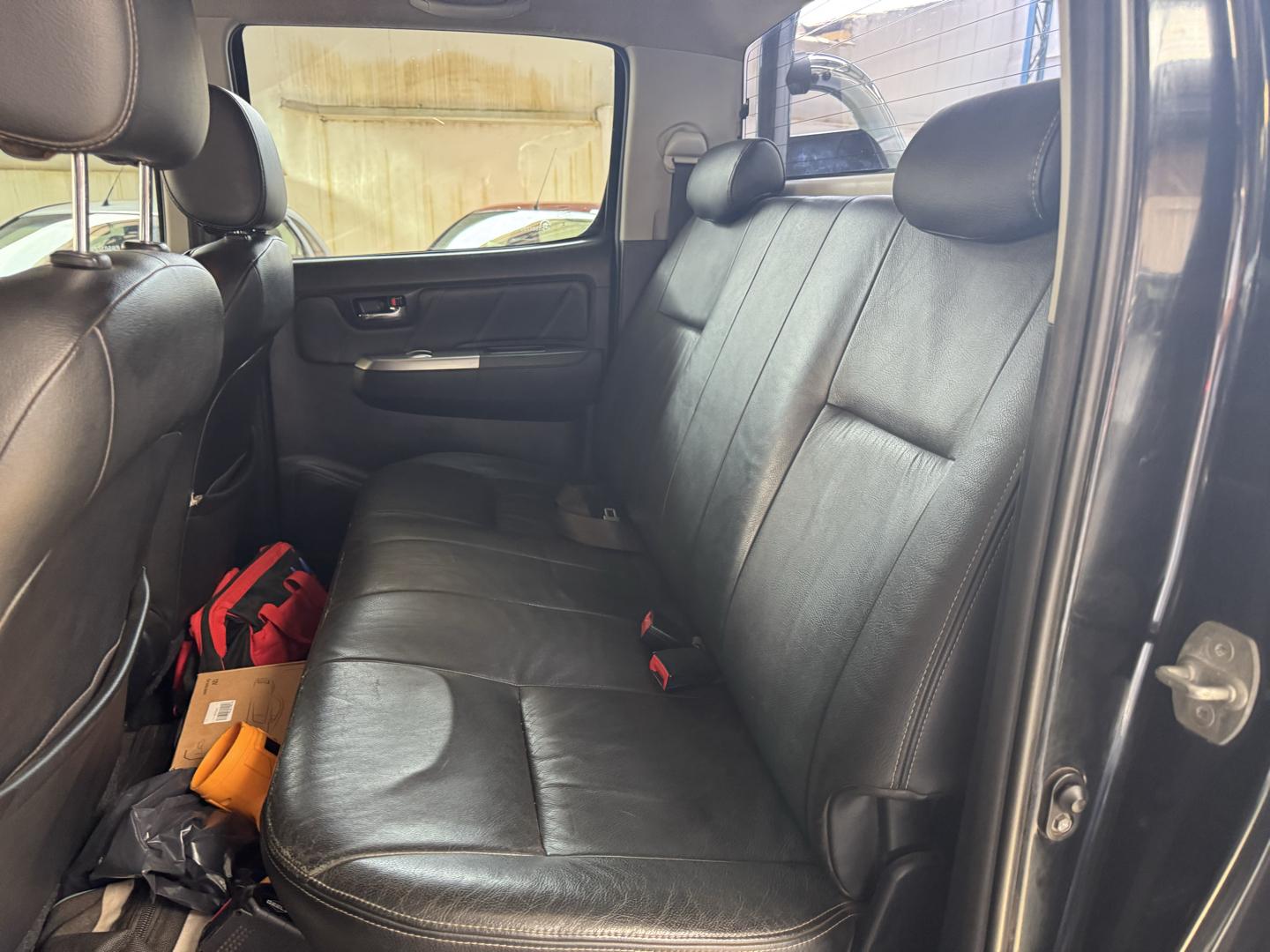 TOYOTA Hilux SW4 - Foto