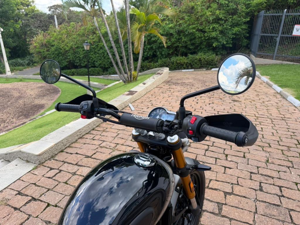 TRIUMPH Scrambler 400X - Foto