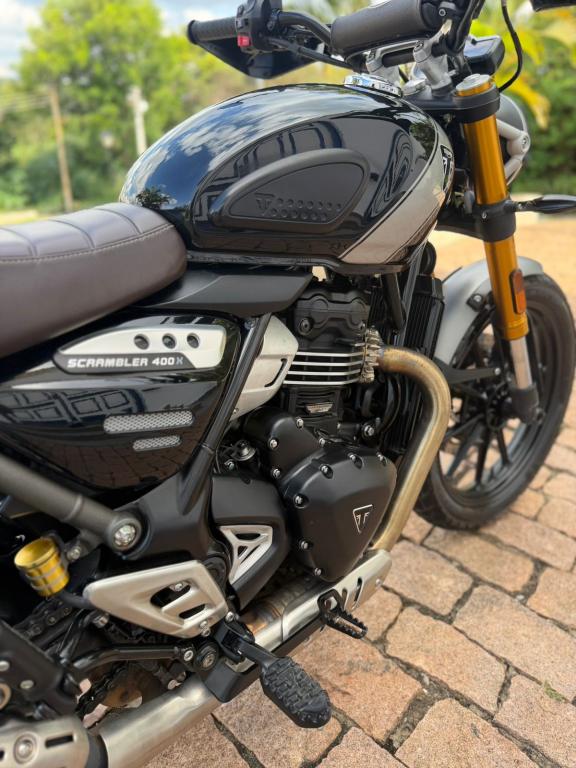 TRIUMPH Scrambler 400X - Foto