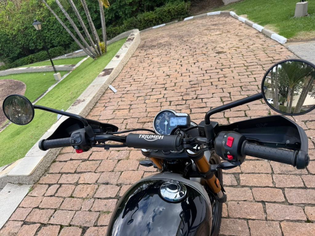 TRIUMPH Scrambler 400X - Foto