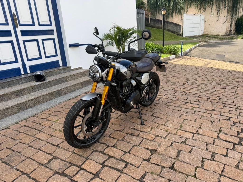 TRIUMPH Scrambler 400X - Foto
