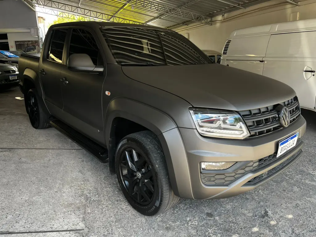 VOLKSWAGEN Amarok - Foto