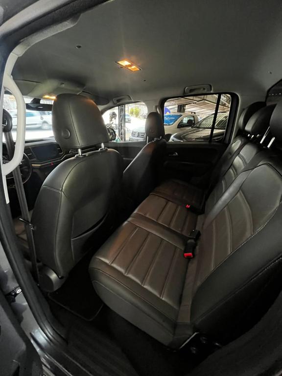 VOLKSWAGEN Amarok - Foto