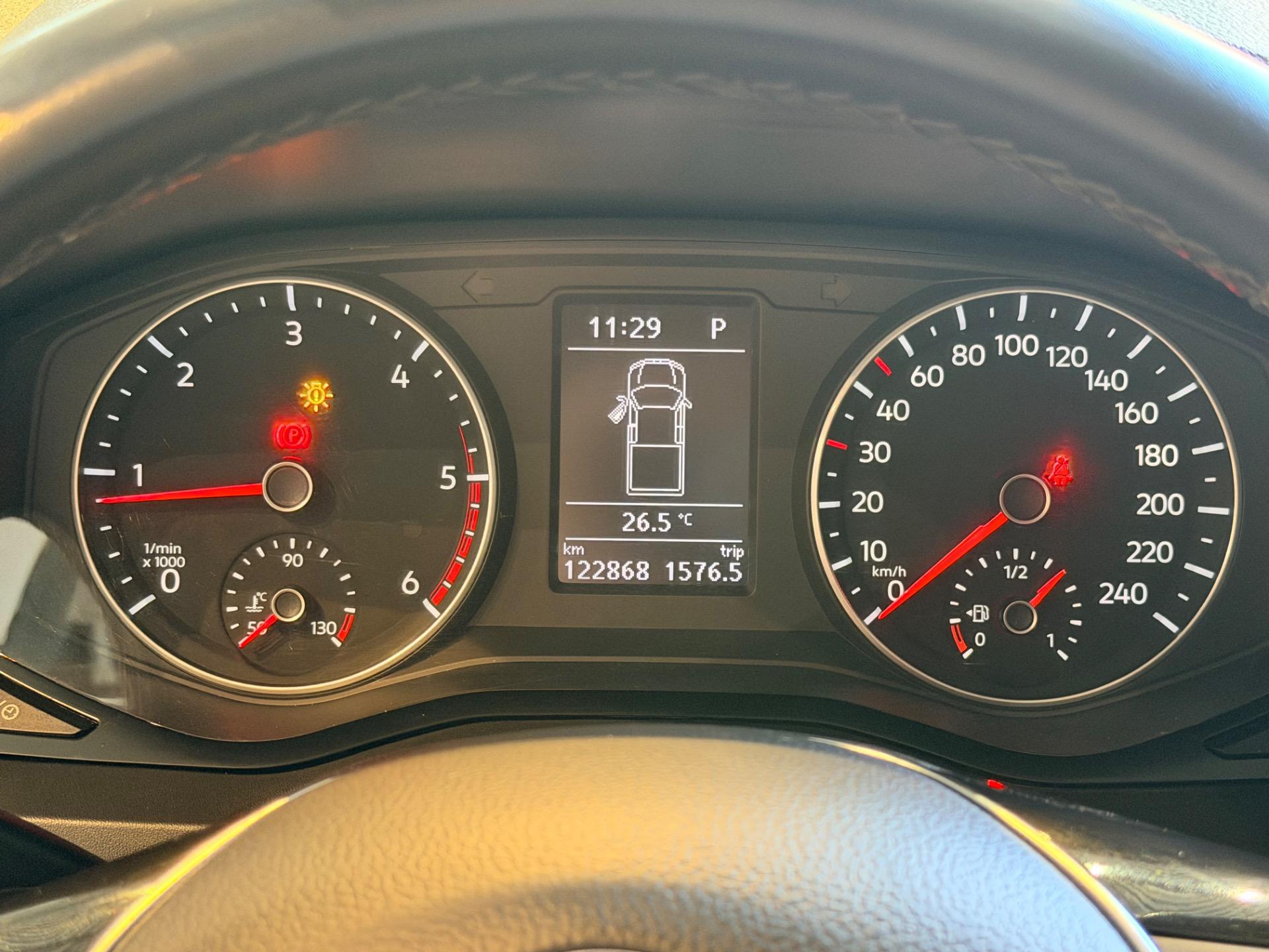 VOLKSWAGEN Amarok - Foto