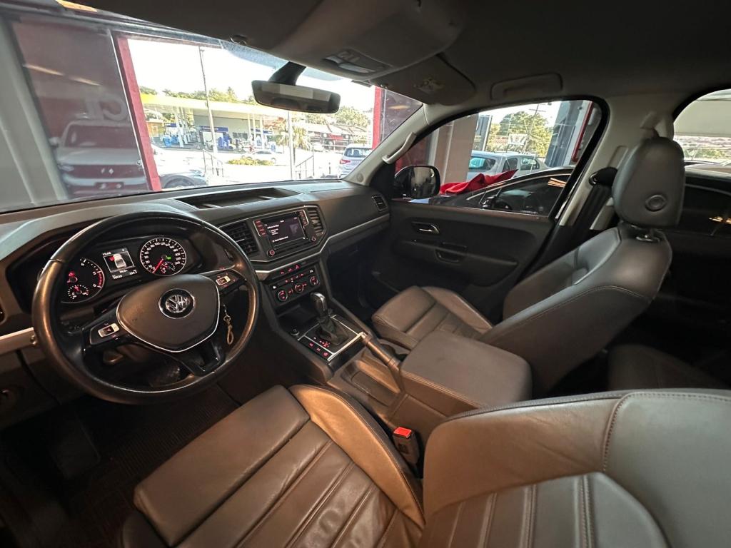 VOLKSWAGEN Amarok - Foto