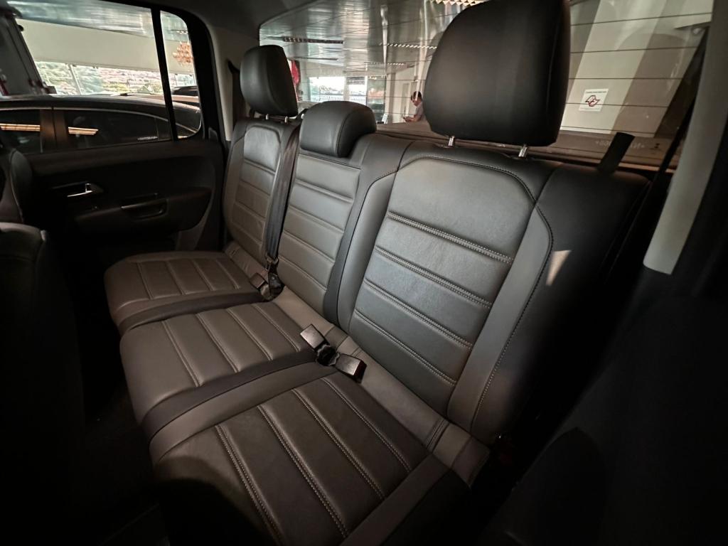 VOLKSWAGEN Amarok - Foto