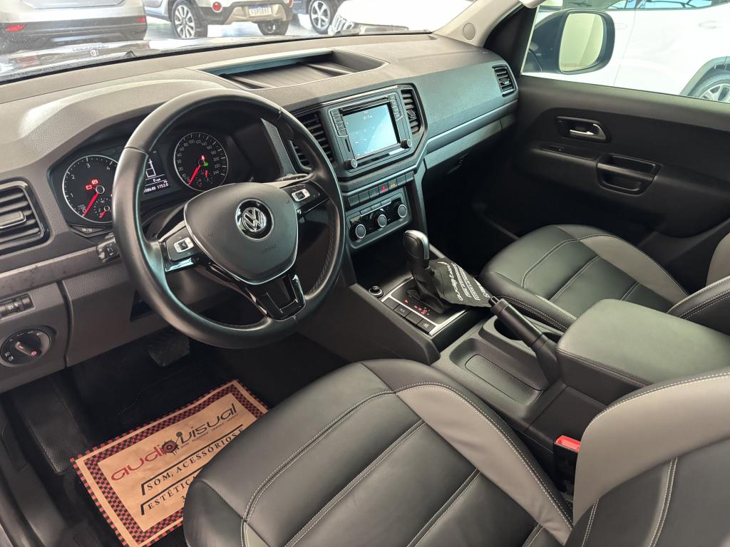 VOLKSWAGEN Amarok - Foto