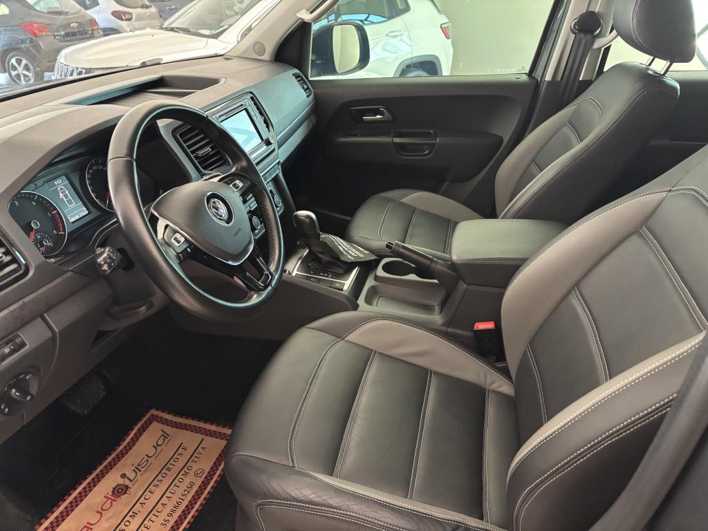 VOLKSWAGEN Amarok - Foto