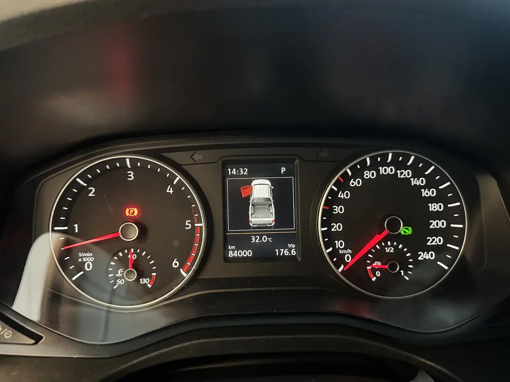 VOLKSWAGEN Amarok - Foto