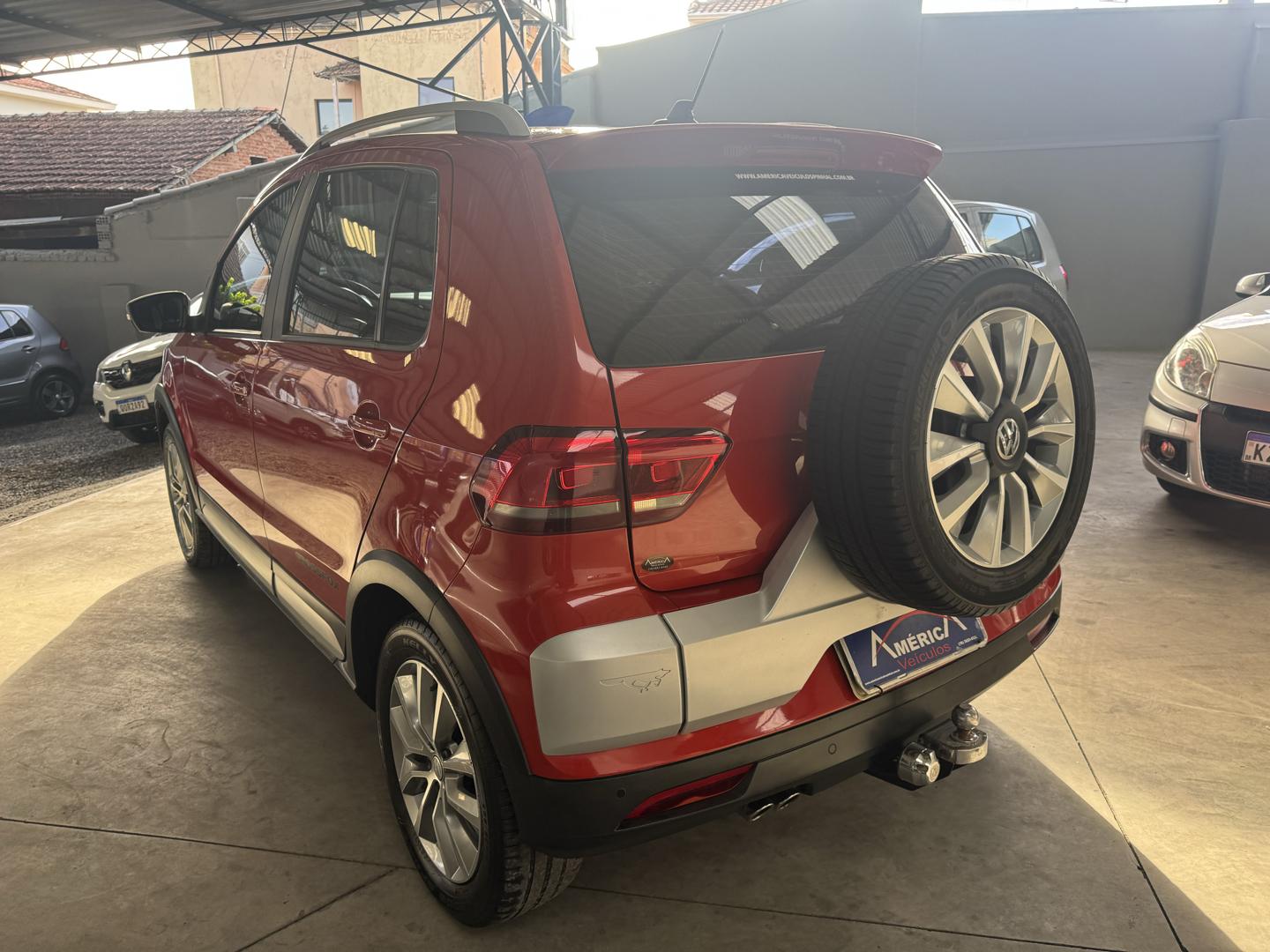 VOLKSWAGEN Crossfox - Foto