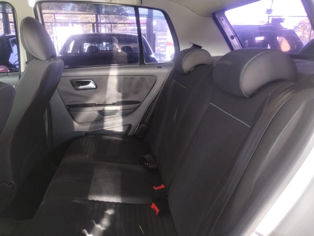 VOLKSWAGEN Crossfox - Foto