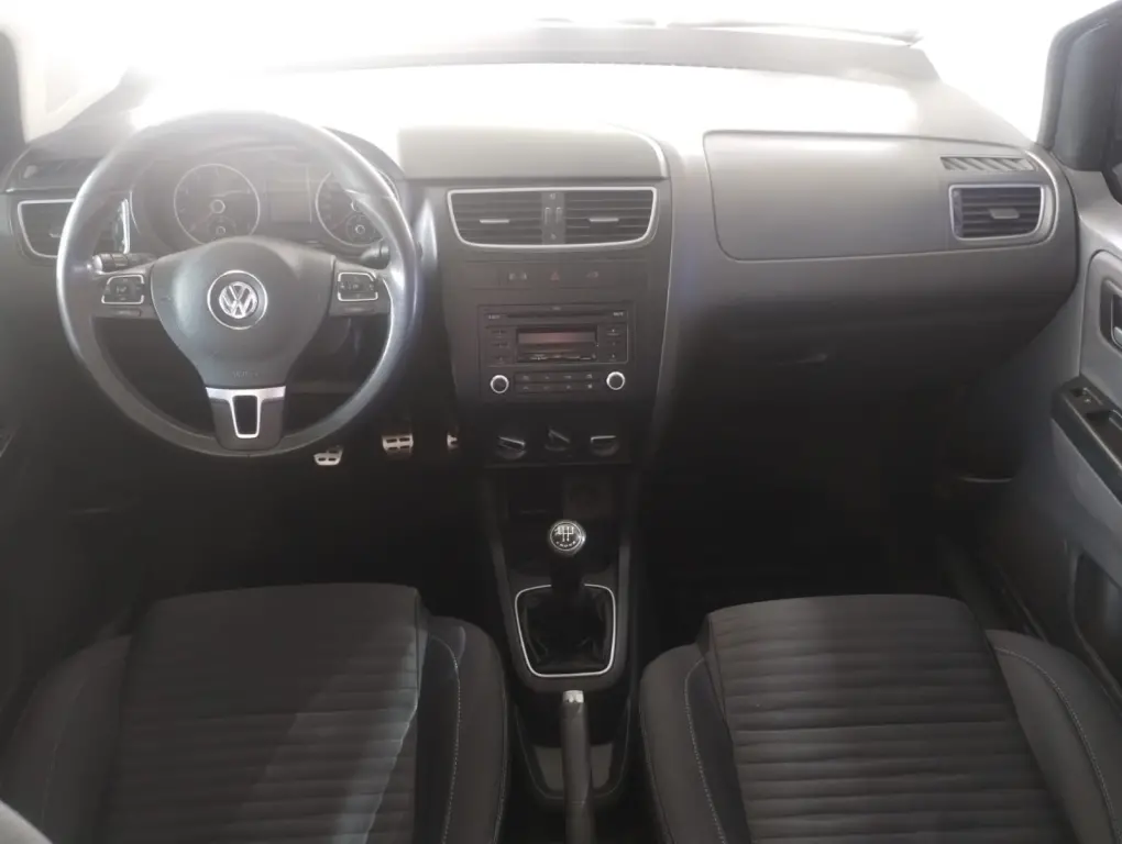 VOLKSWAGEN Crossfox - Foto