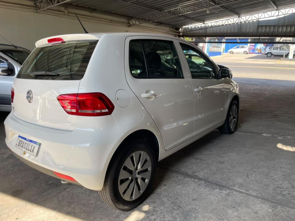 VOLKSWAGEN Fox - Foto