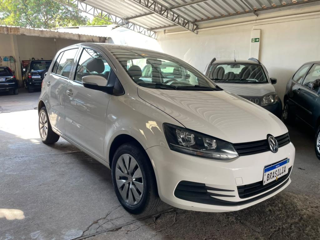 VOLKSWAGEN Fox - Foto