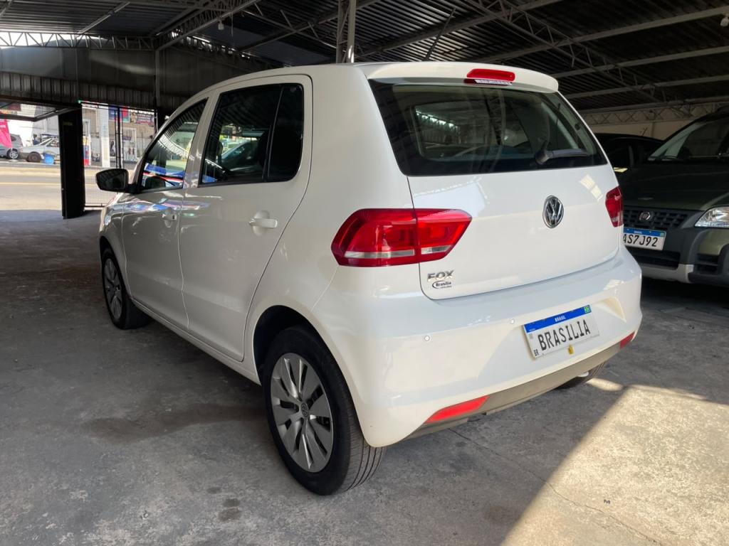 VOLKSWAGEN Fox - Foto