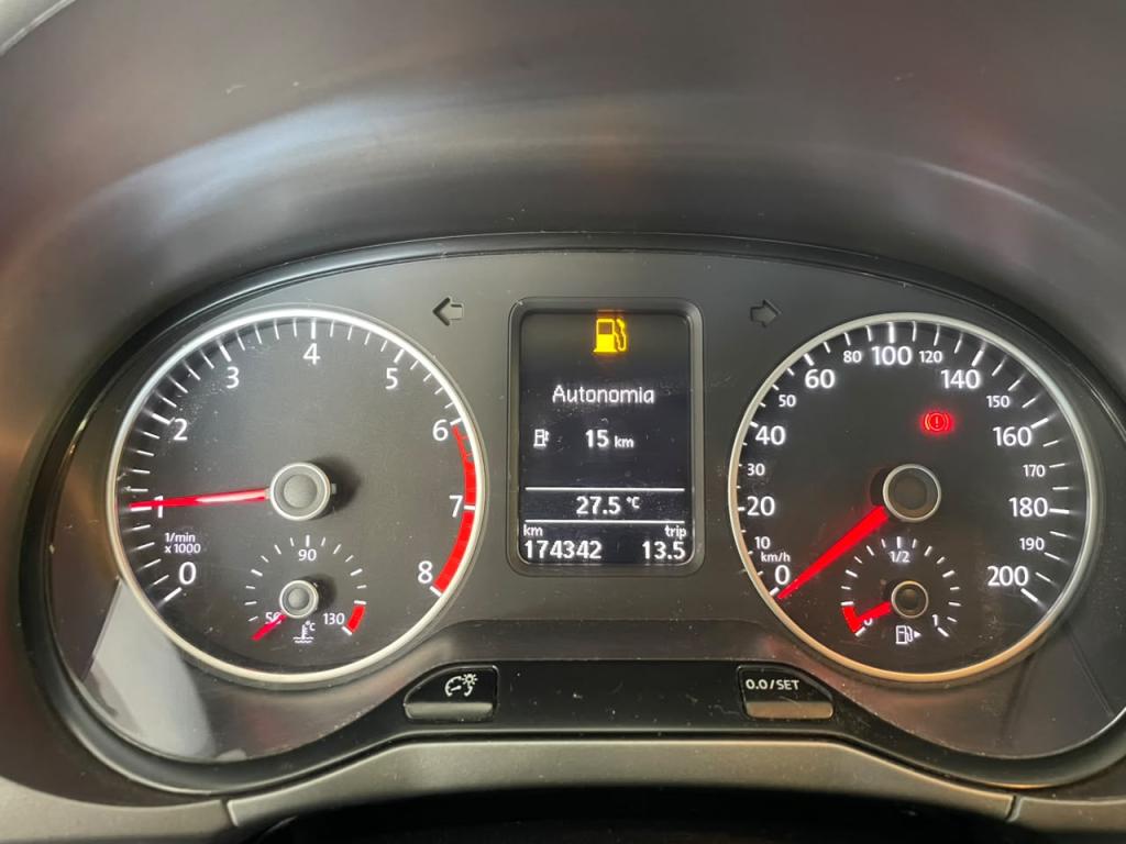 VOLKSWAGEN Fox - Foto