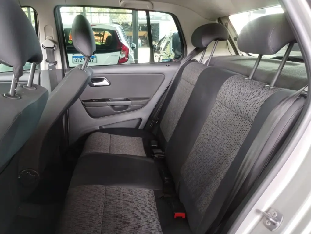 VOLKSWAGEN Fox - Foto