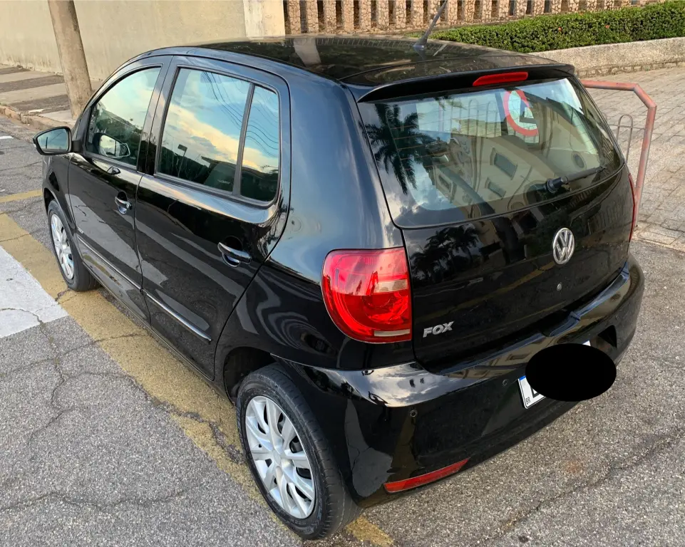 VOLKSWAGEN Fox - Foto