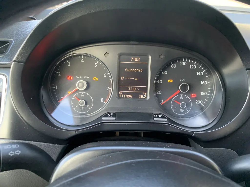 VOLKSWAGEN Fox - Foto