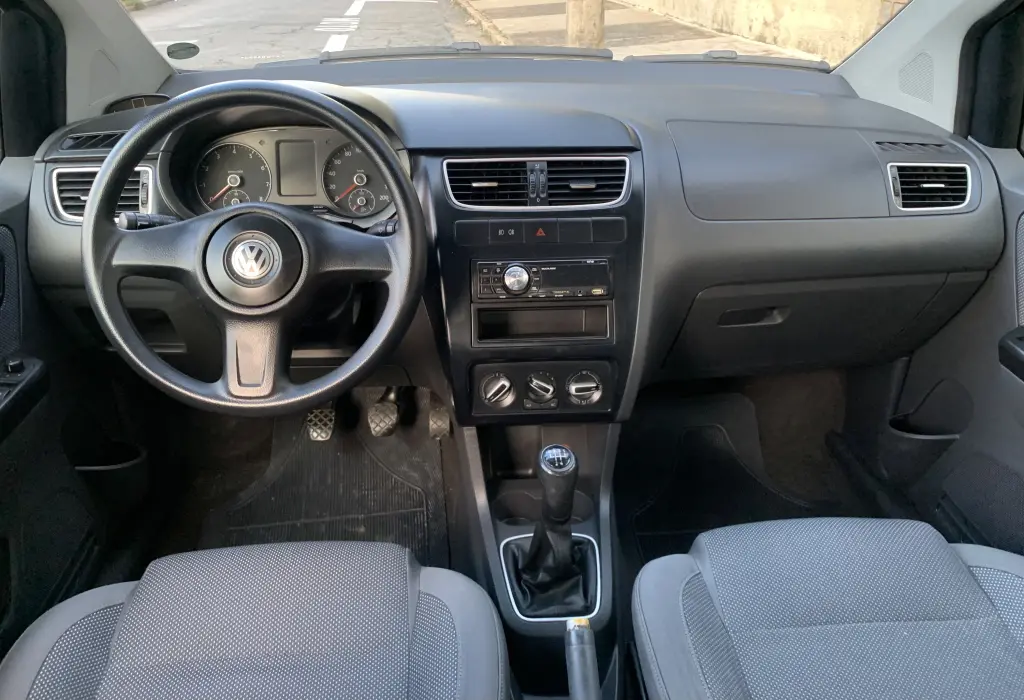 VOLKSWAGEN Fox - Foto