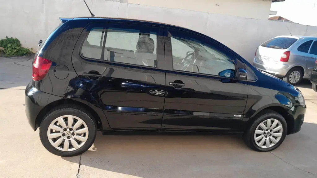 VOLKSWAGEN Fox - Foto