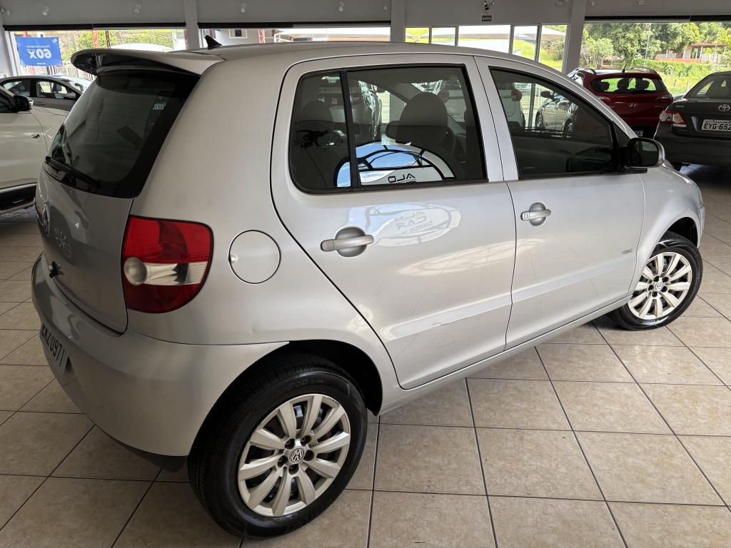 VOLKSWAGEN Fox - Foto