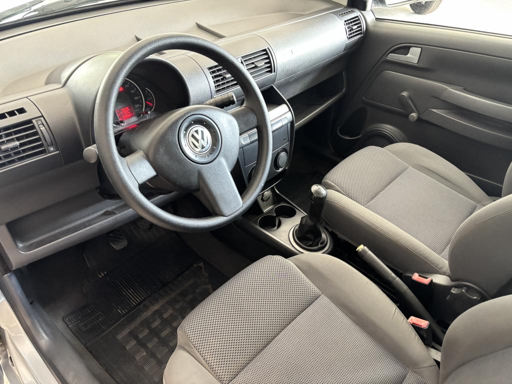 VOLKSWAGEN Fox - Foto