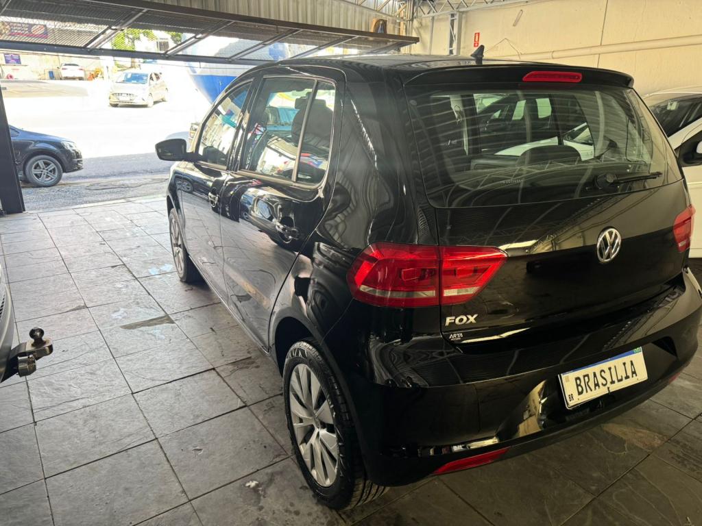 VOLKSWAGEN Fox - Foto