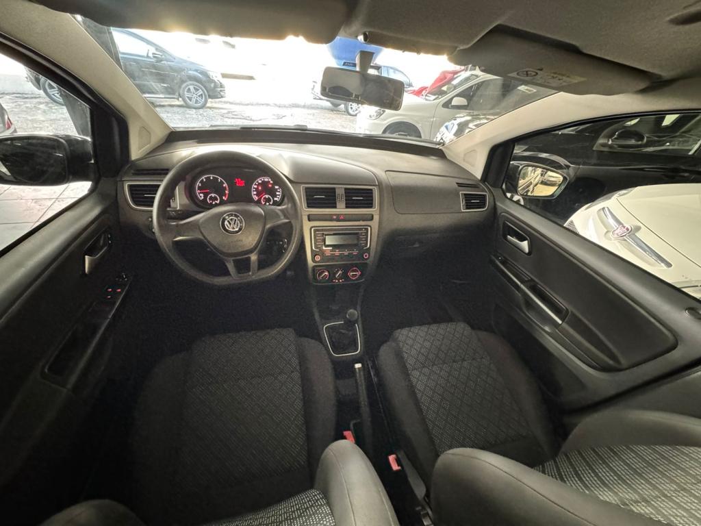 VOLKSWAGEN Fox - Foto