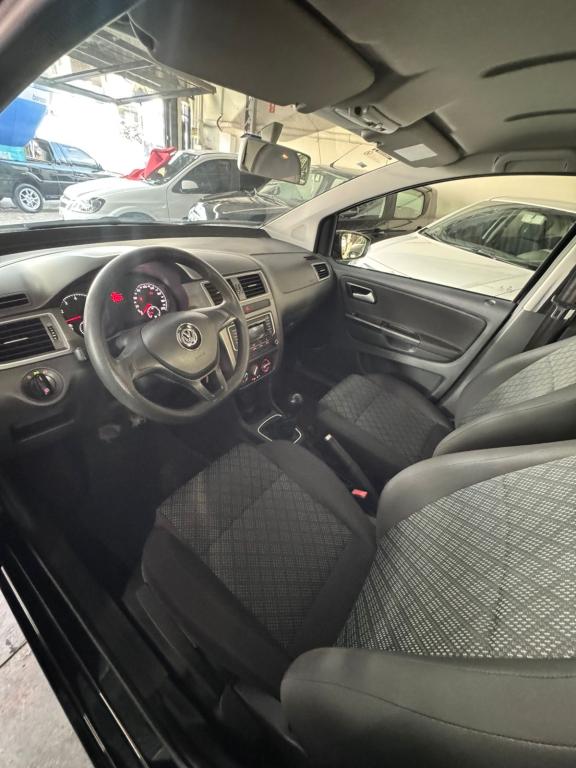 VOLKSWAGEN Fox - Foto