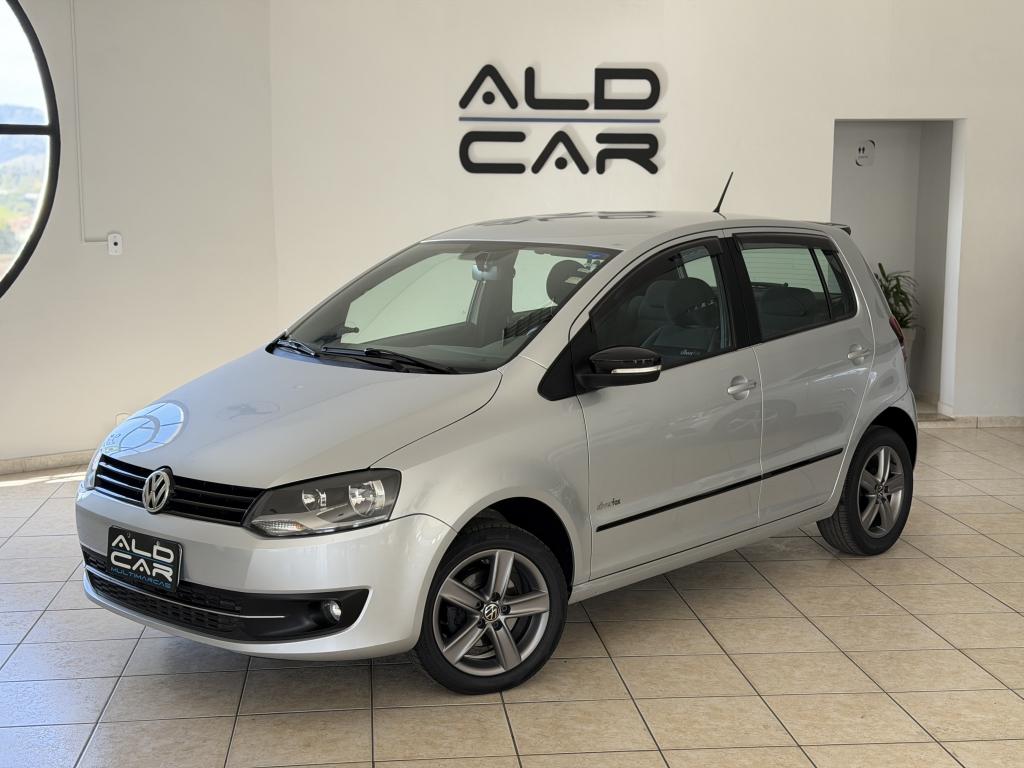 VOLKSWAGEN Fox - Foto