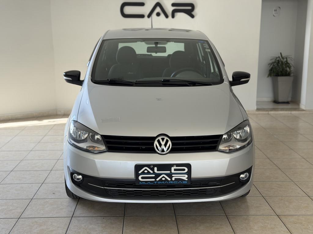 VOLKSWAGEN Fox - Foto