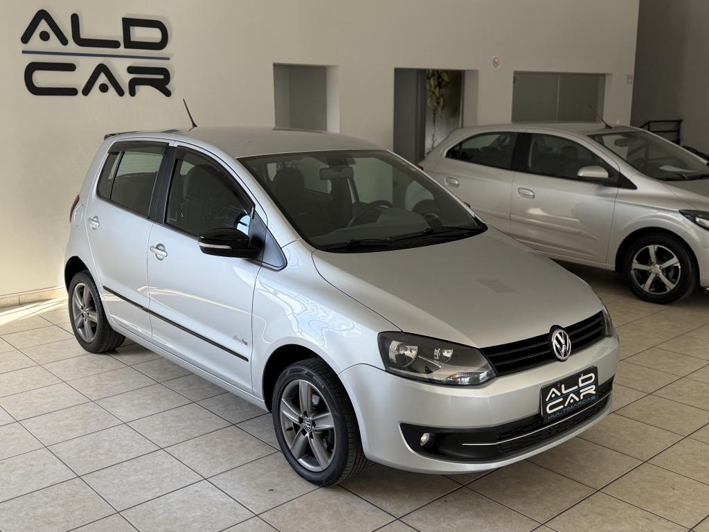 VOLKSWAGEN Fox - Foto