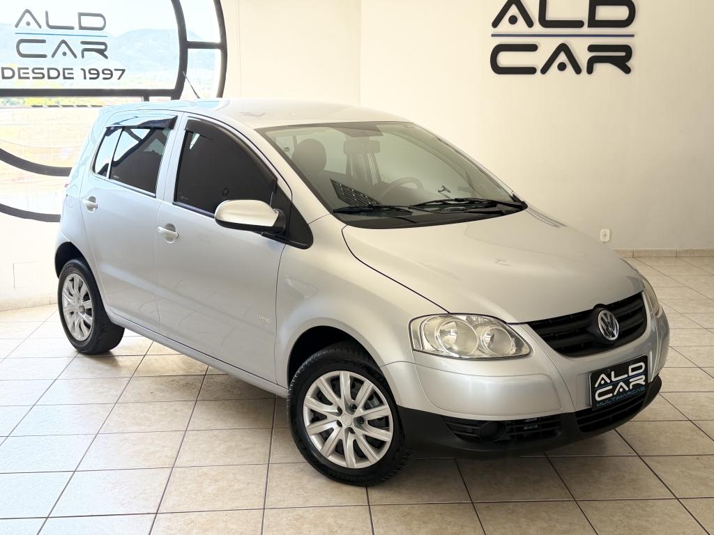 VOLKSWAGEN Fox - Foto