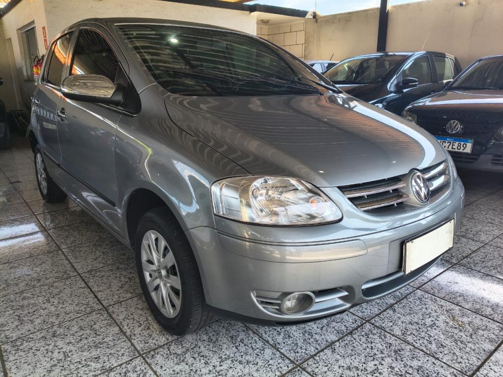 VOLKSWAGEN Fox - Foto