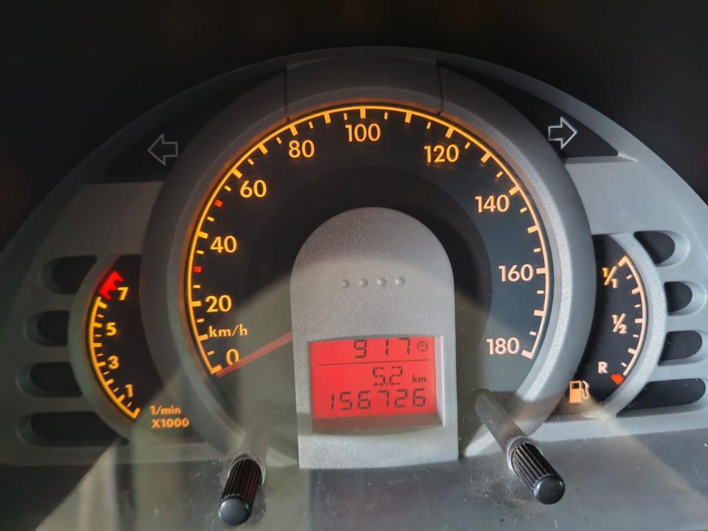 VOLKSWAGEN Fox - Foto