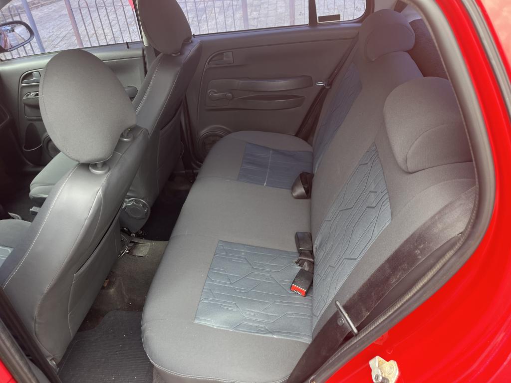 VOLKSWAGEN Fox - Foto