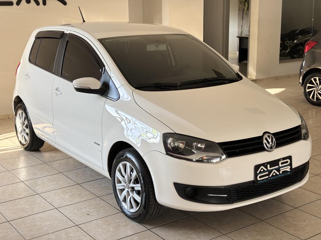 VOLKSWAGEN Fox - Foto
